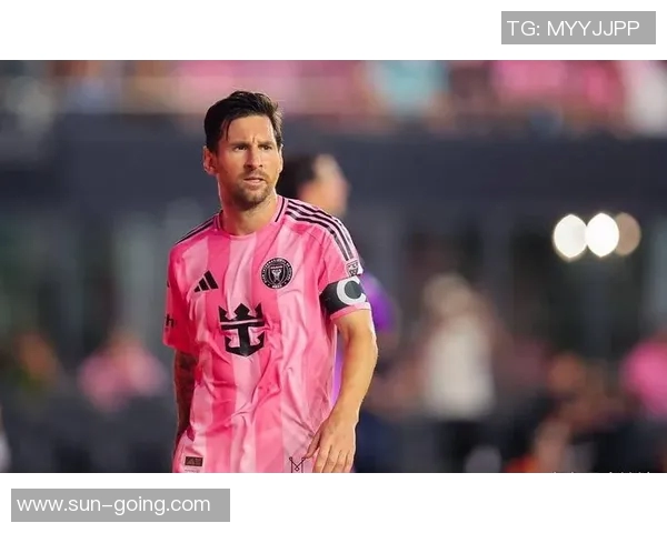 出国踢球的足球明星盘点及他们的辉煌成就与影响力分析